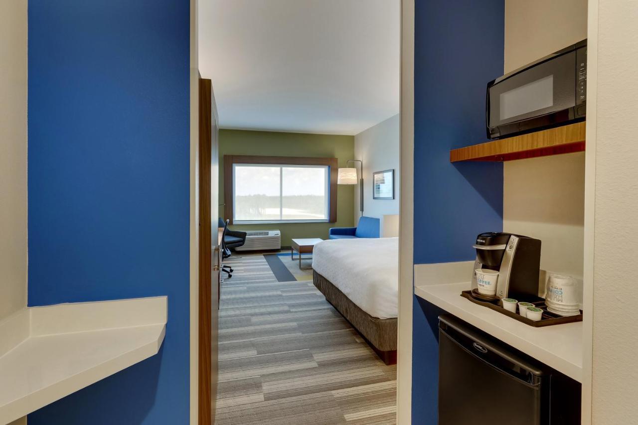 Holiday Inn Express - Wilmington - Porters Neck By Ihg Bagian luar foto
